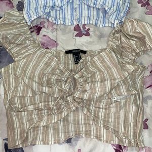 I have 3of this tops so I’m selling two I love them are perfect forspring/summer